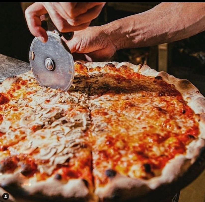 Pizzeria Italia - Simply the best pizza in Hong Kong